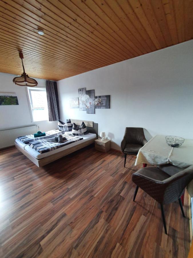 Nordhalben Gaestehaus Weisses Lamm - Monteurzimmer מראה חיצוני תמונה