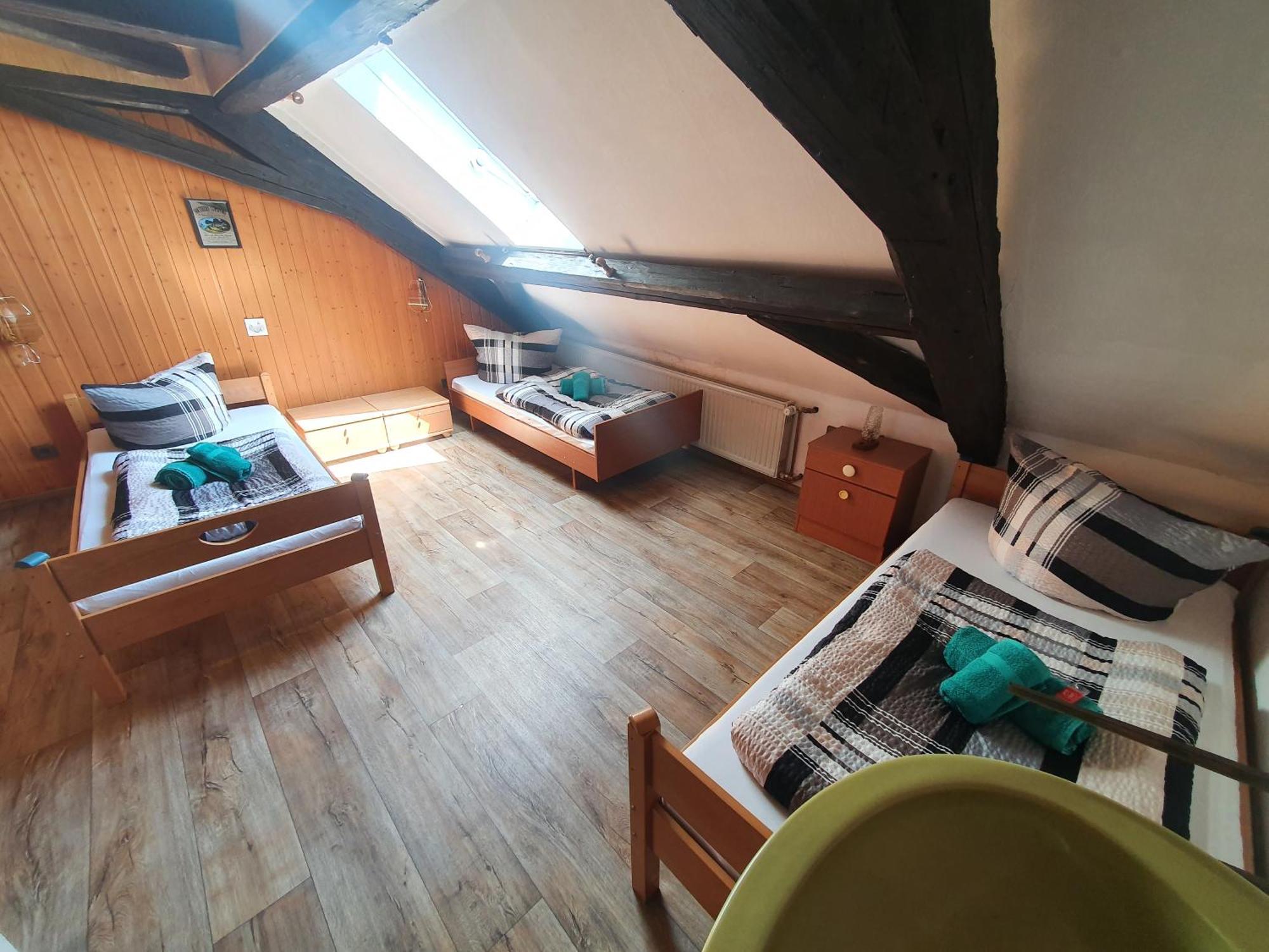 Nordhalben Gaestehaus Weisses Lamm - Monteurzimmer מראה חיצוני תמונה